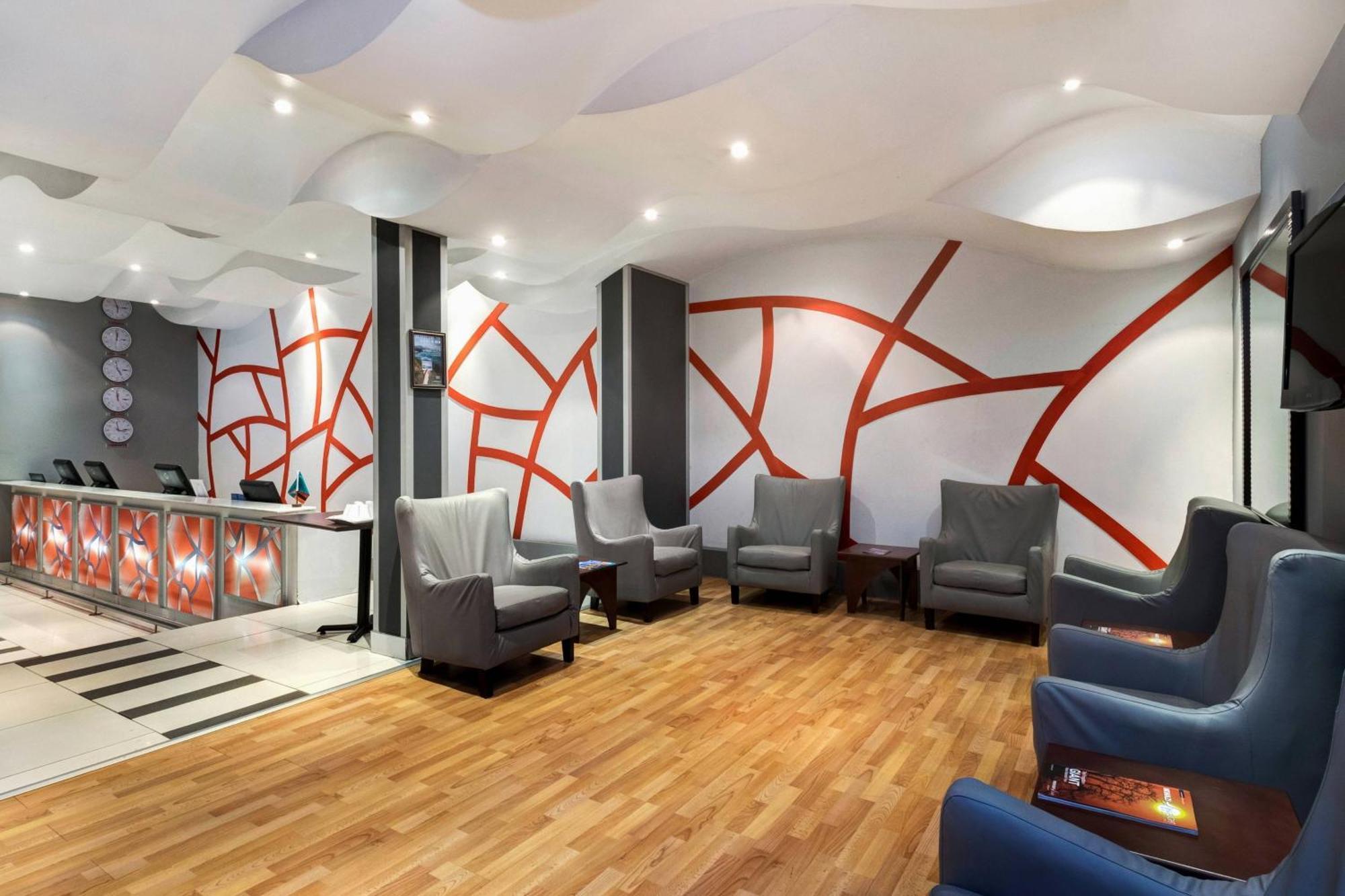 Protea Hotel By Marriott Lusaka Cairo Road Экстерьер фото