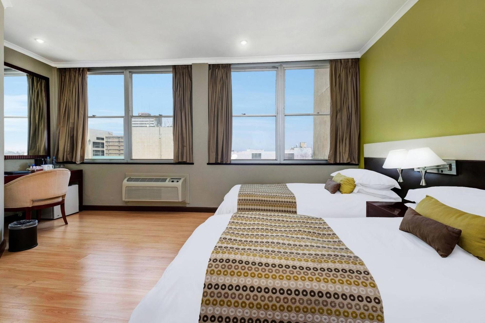 Protea Hotel By Marriott Lusaka Cairo Road Экстерьер фото